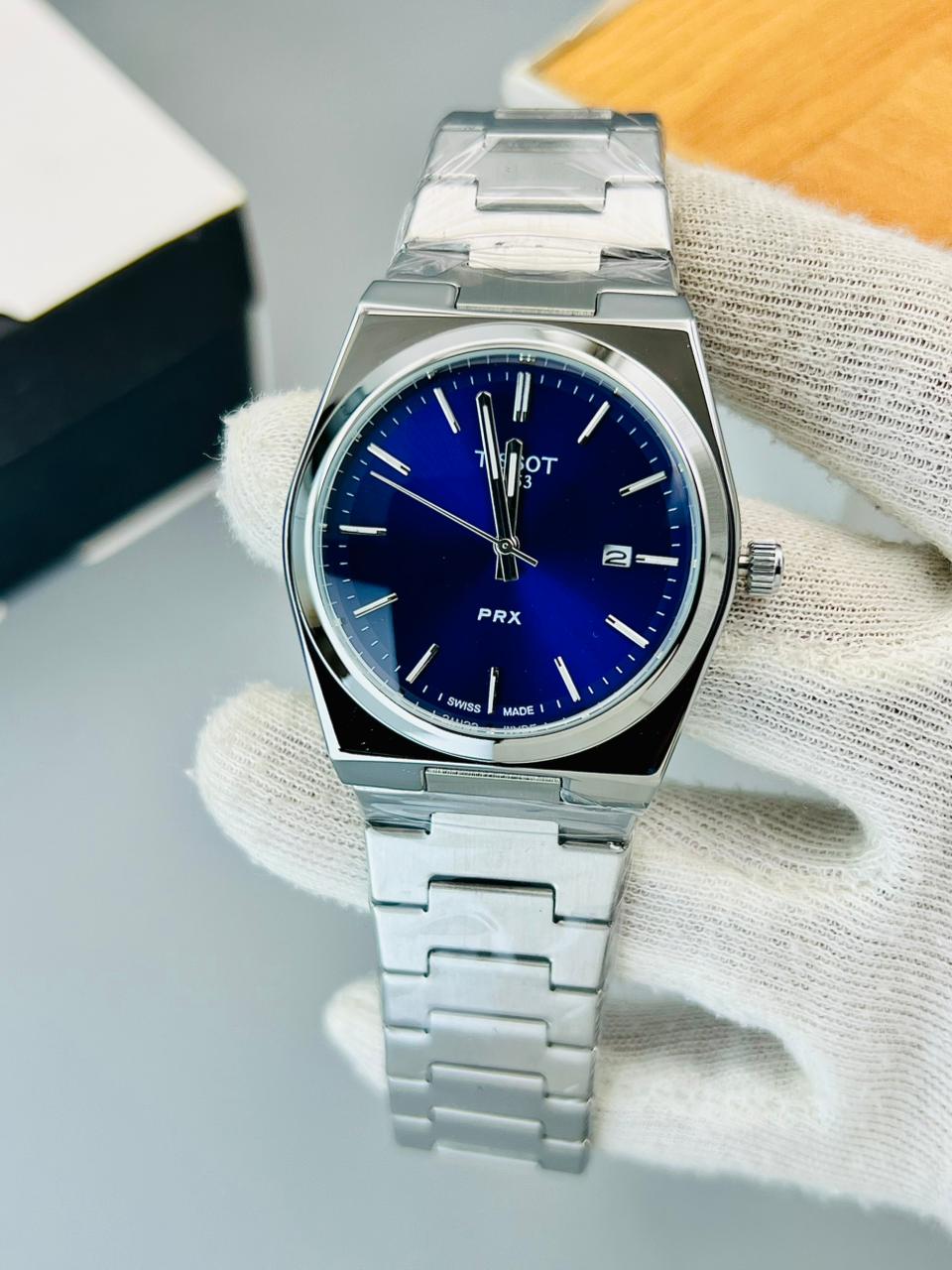 Limited Edition PRX 1853 - Mineral glass - Superlative Finish