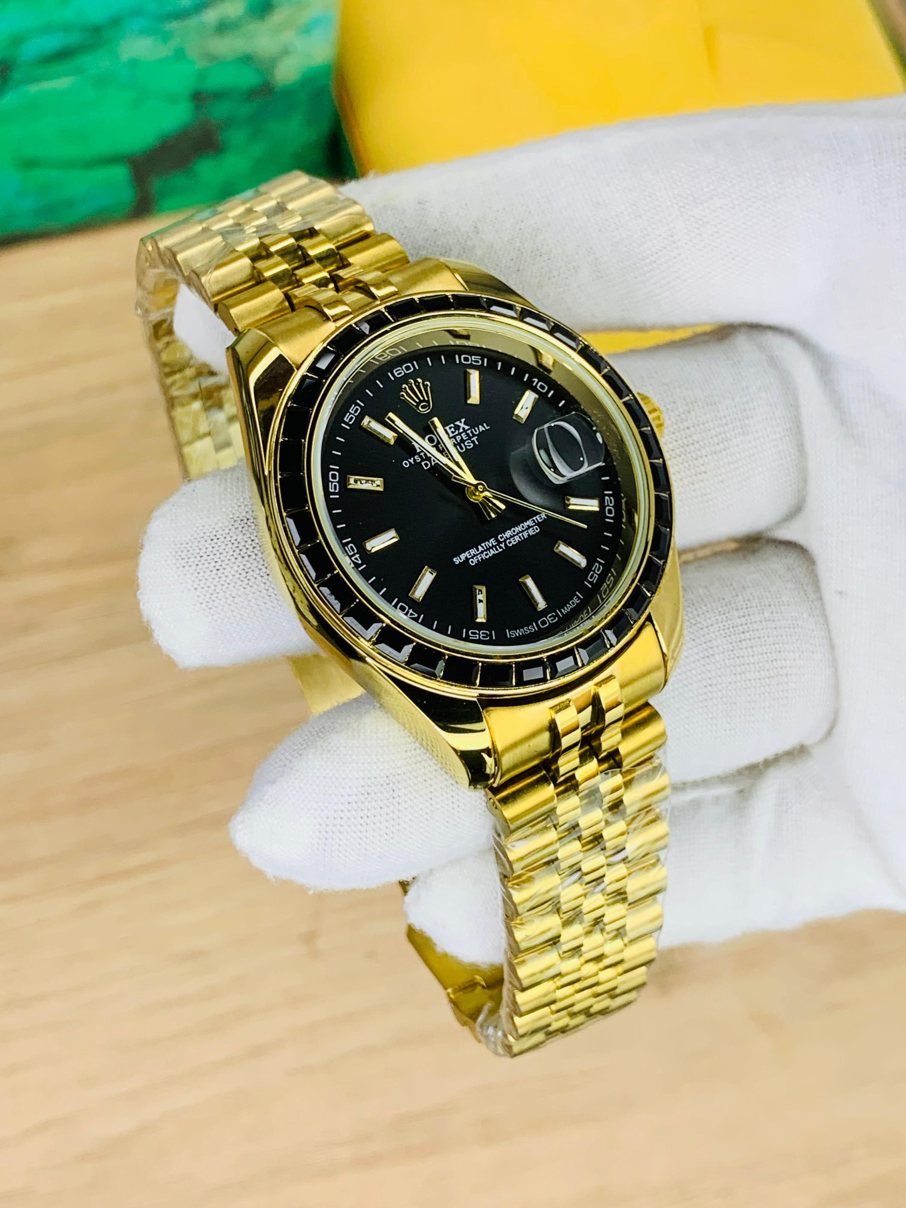 Gold and Black Stone Dial luxury men’s stainless steel watch with jubilee Chain