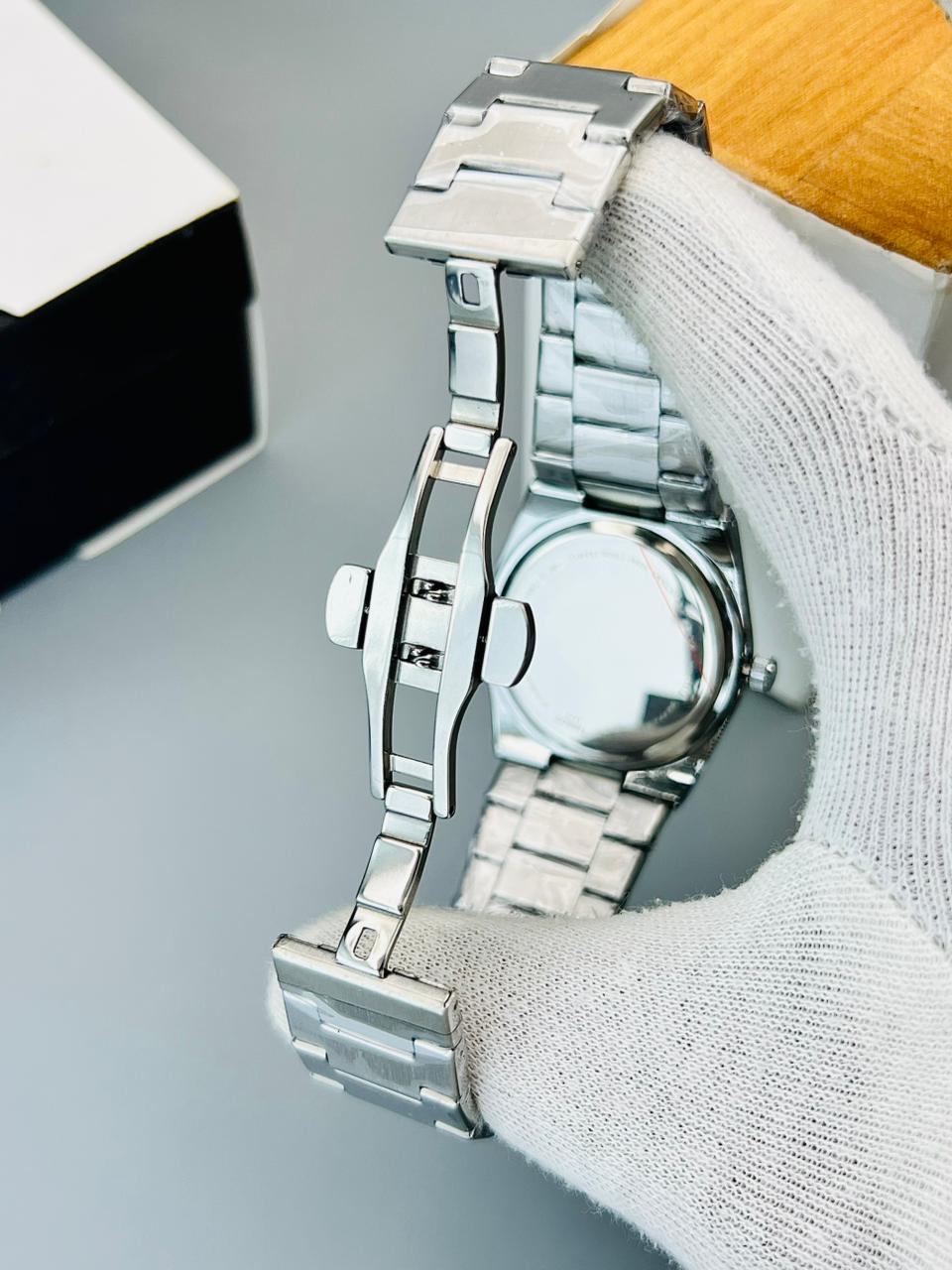 Limited Edition PRX 1853 - Mineral glass - Superlative Finish